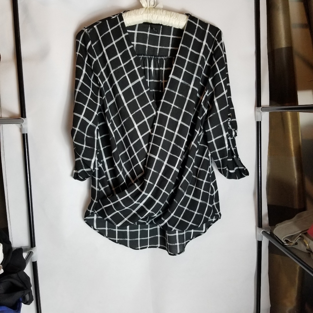 2/$15 Small bcx blouse